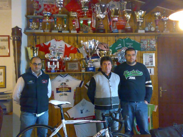 Ai nastri di partenza il Cycling Team Latina Juniores